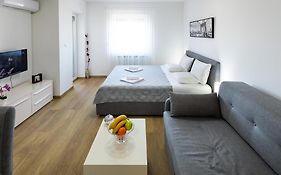 Mb Apartment 2