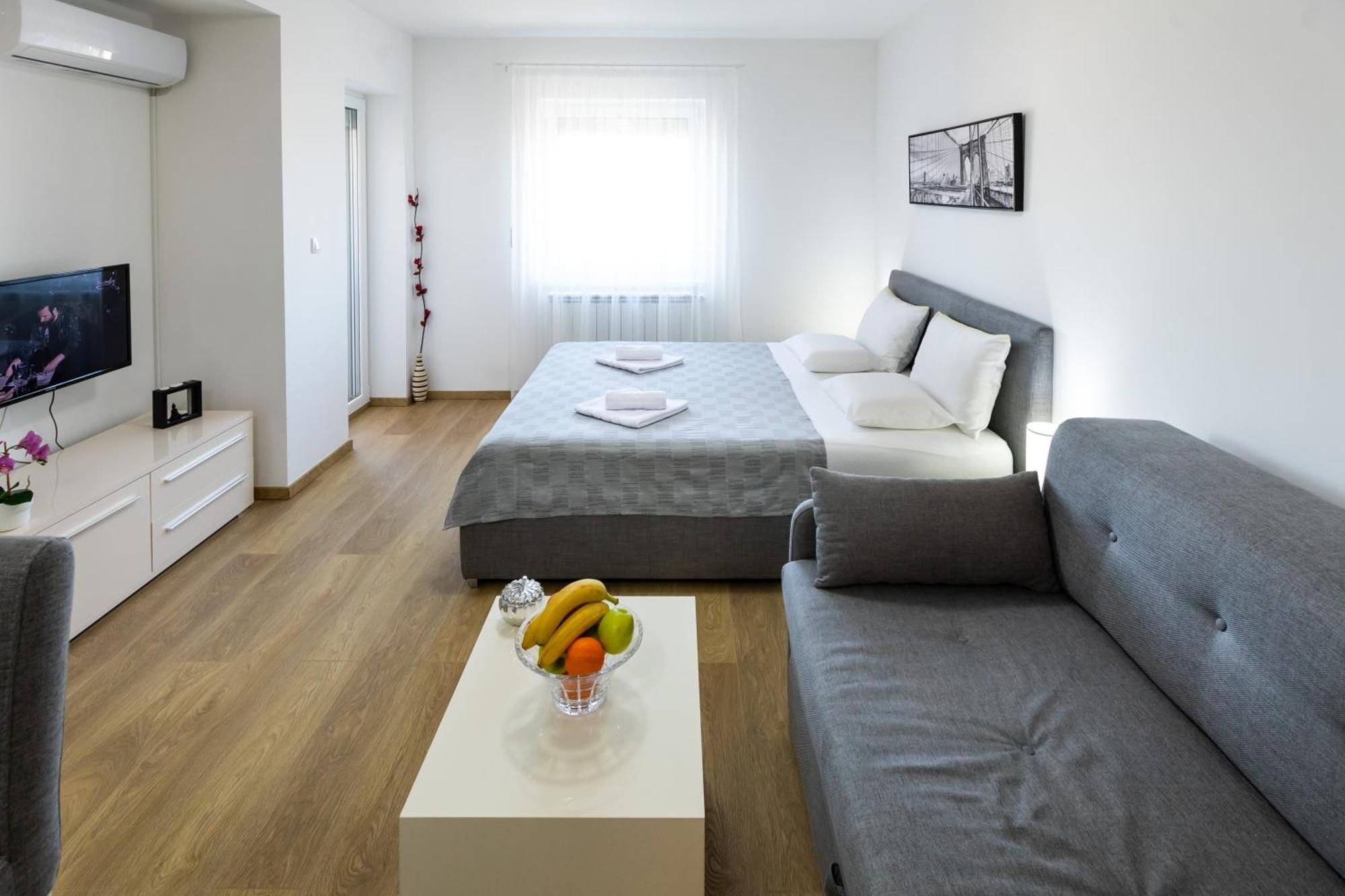 Mb Apartment 2 Суботица Экстерьер фото